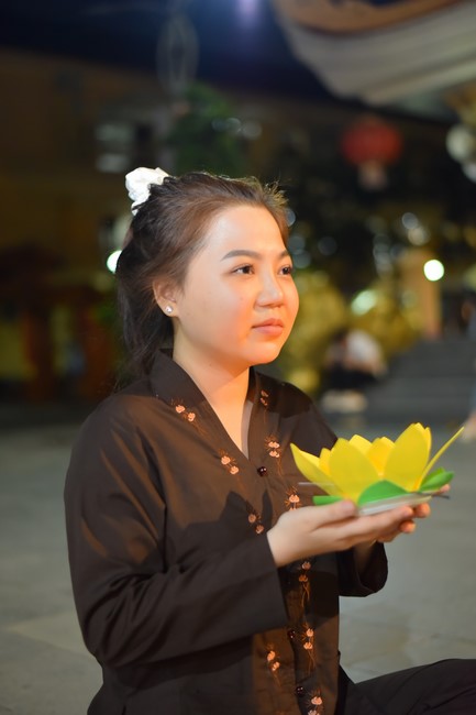 Prostrating the Names Avalokitesvara