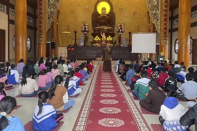 Chùa Giai Lam – Hà Tĩnh: Khoá tu “Tuổi trẻ hướng Phật”