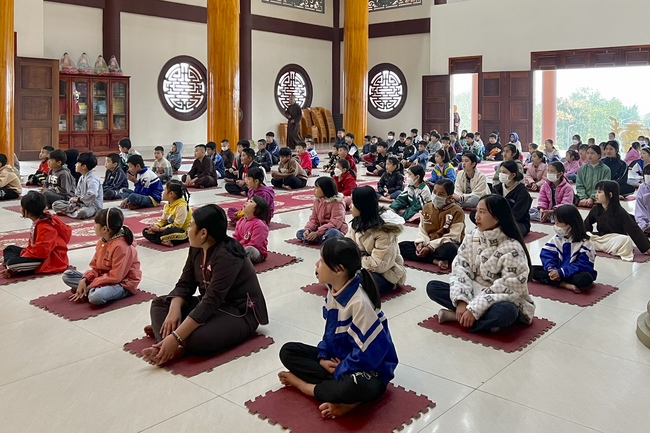 Chùa Giai Lam – Hà Tĩnh: Khoá tu “Tuổi trẻ hướng Phật”