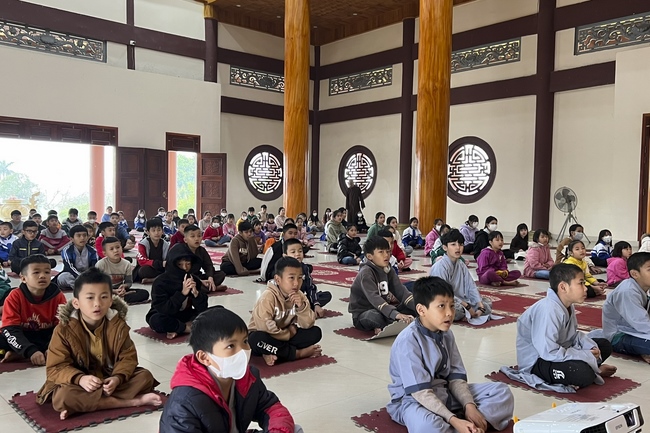 Chùa Giai Lam – Hà Tĩnh: Khoá tu “Tuổi trẻ hướng Phật”