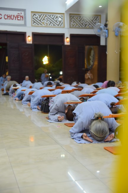 Lễ sám hối 14/02 Quý Mão