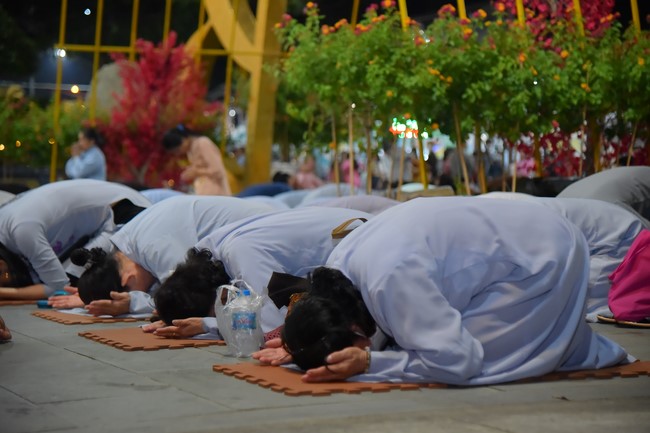 Lễ sám hối 14/02 Quý Mão