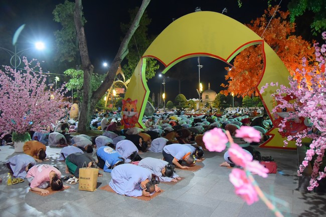 Lễ sám hối 14/02 Quý Mão