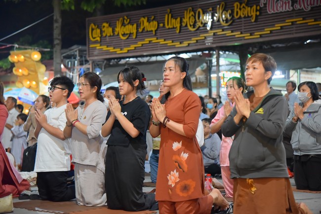 Lễ sám hối 14/02 Quý Mão