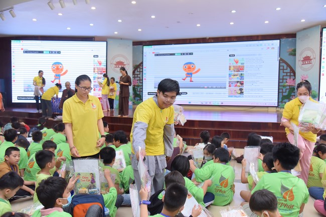 The 40th Kid Playground