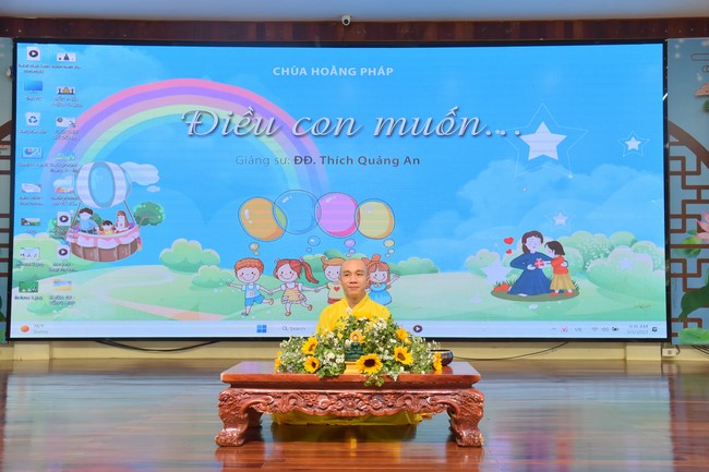 The 40th Kid Playground