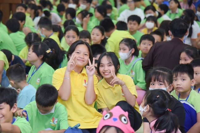 The 40th Kid Playground