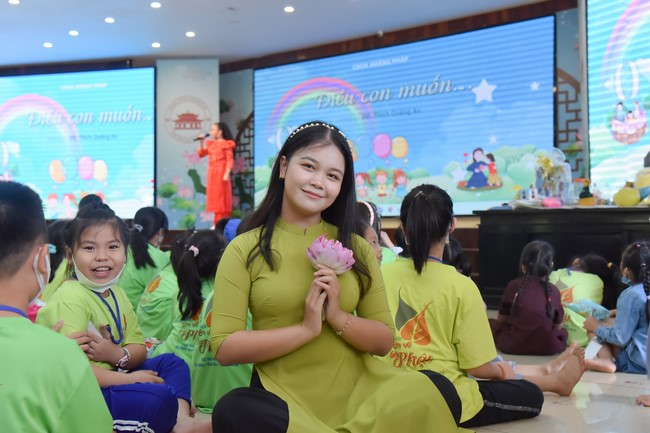 The 40th Kid Playground