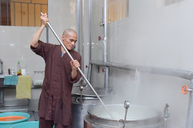 The 40th Kid Playground