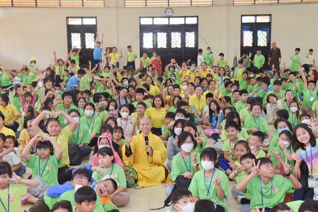 The 40th Kid Playground