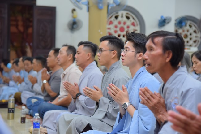 Prostrating five hundred names Bodhisattva Avalokitesvara