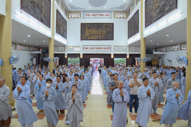 Prostrating five hundred names Bodhisattva Avalokitesvara