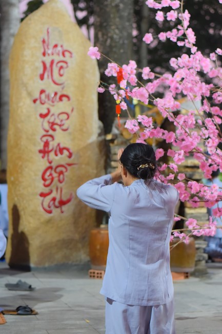 Prostrating five hundred names Bodhisattva Avalokitesvara