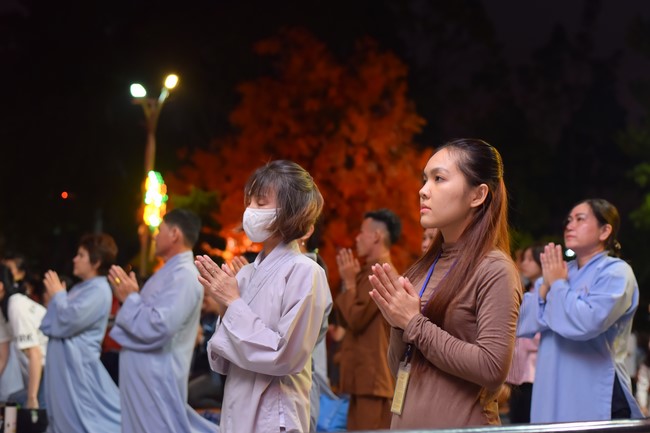 Prostrating five hundred names Bodhisattva Avalokitesvara