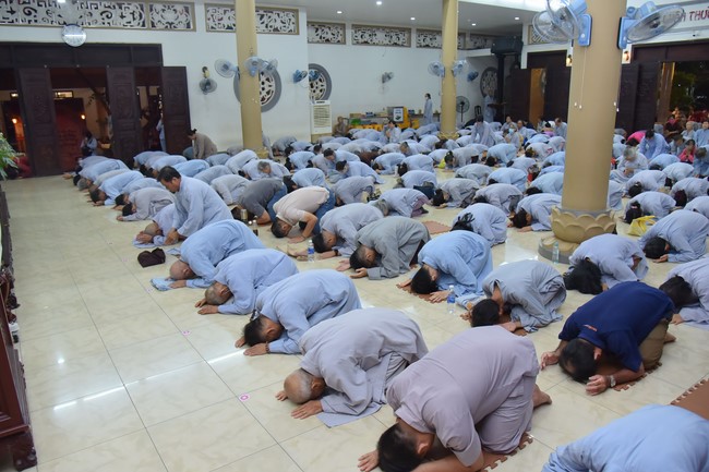 Prostrating five hundred names Bodhisattva Avalokitesvara