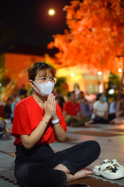 Prostrating five hundred names Bodhisattva Avalokitesvara