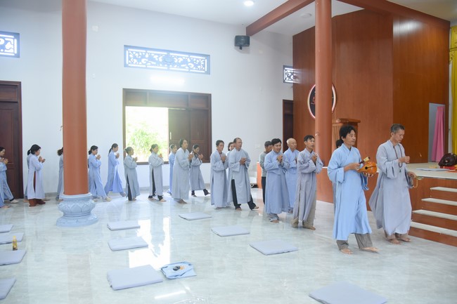 One-Day Peaceful Retreat at Dang Phap Pagoda