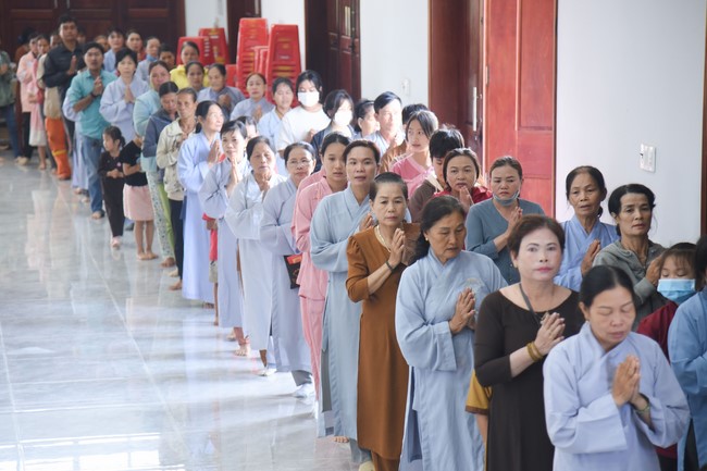One-Day Peaceful Retreat at Dang Phap Pagoda