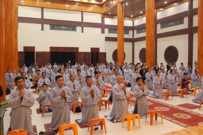 Repentance ceremony on Feb. 14th, Year of the Cat at Giai Lam Temple – Ha Tinh