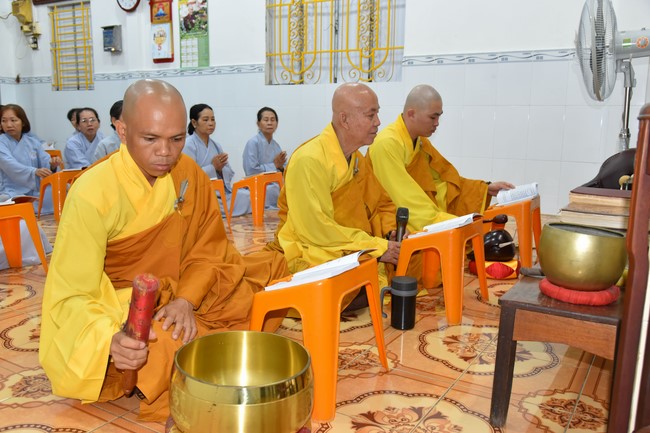 Cúng dường Tam bảo chùa Kim Sơn - Ô Môn, Cần Thơ