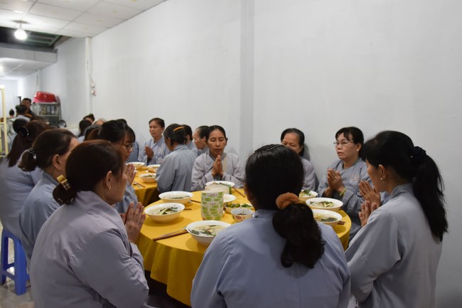 Cúng dường Tam bảo chùa Kim Sơn - Ô Môn, Cần Thơ