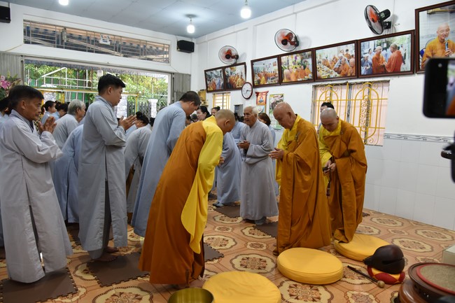 Đạo tràng Minh Chất, Cần Thơ: Tu niệm Phật một ngày - Lần 01