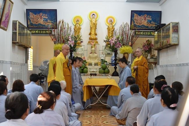 Đạo tràng Minh Chất, Cần Thơ: Tu niệm Phật một ngày - Lần 01