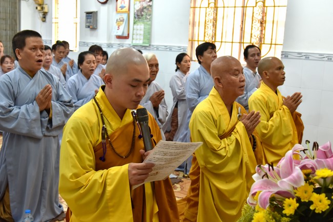 Đạo tràng Minh Chất, Cần Thơ: Tu niệm Phật một ngày - Lần 01