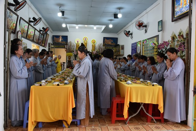 Đạo tràng Minh Chất, Cần Thơ: Tu niệm Phật một ngày - Lần 01