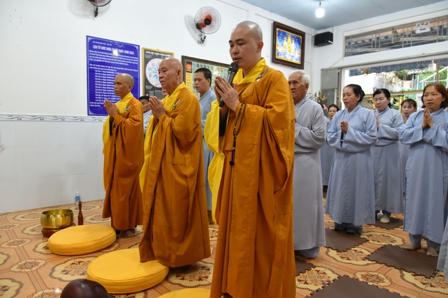 Đạo tràng Minh Chất, Cần Thơ: Tu niệm Phật một ngày - Lần 01