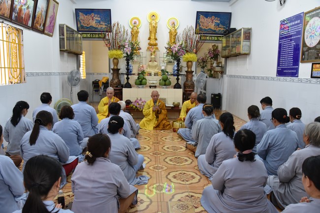 Đạo tràng Minh Chất, Cần Thơ: Tu niệm Phật một ngày - Lần 01