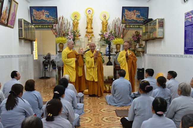 Đạo tràng Minh Chất, Cần Thơ: Tu niệm Phật một ngày - Lần 01