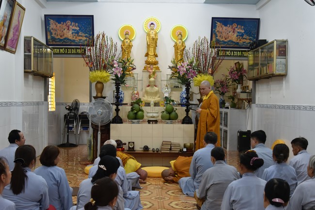 Đạo tràng Minh Chất, Cần Thơ: Tu niệm Phật một ngày - Lần 01