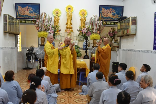 Đạo tràng Minh Chất, Cần Thơ: Tu niệm Phật một ngày - Lần 01