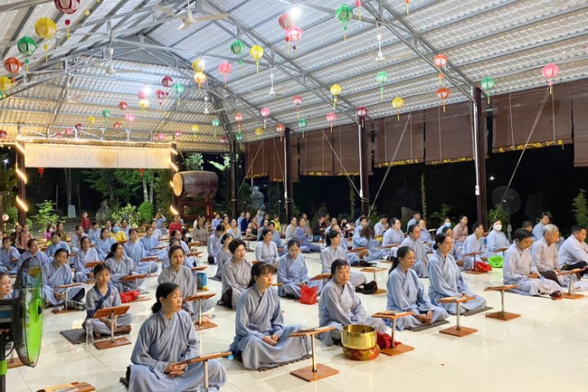 Repentant ceremony on Feb. 14th, Year of the Cat at Suoi Phap Pagoda