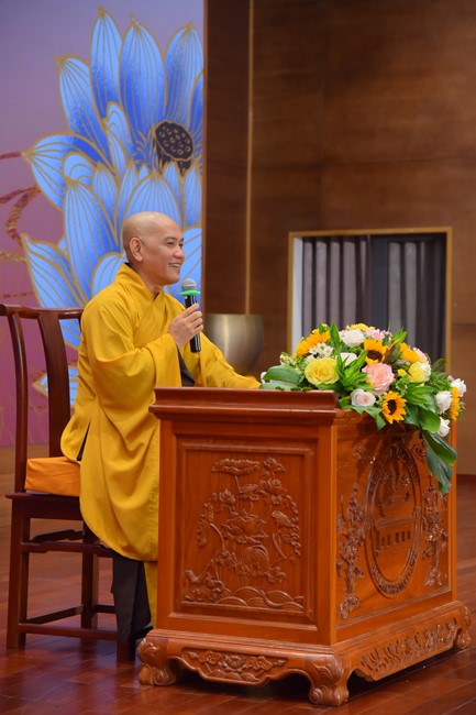 Dharma Talk Getting out of the Fire House in the 99th Seven-Day Retreat