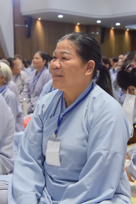 Dharma Talk Getting out of the Fire House in the 99th Seven-Day Retreat