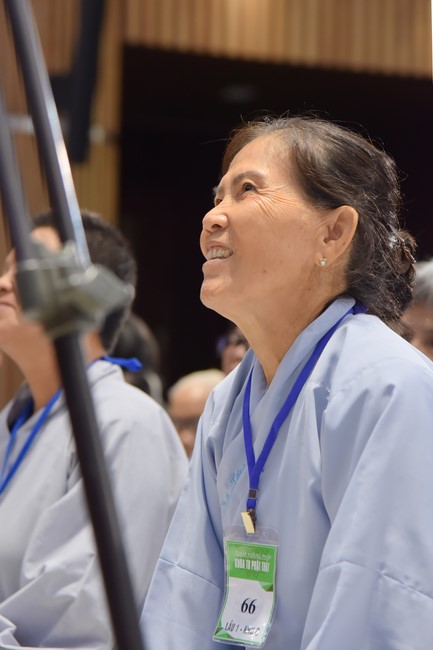 Dharma Talk Getting out of the Fire House in the 99th Seven-Day Retreat