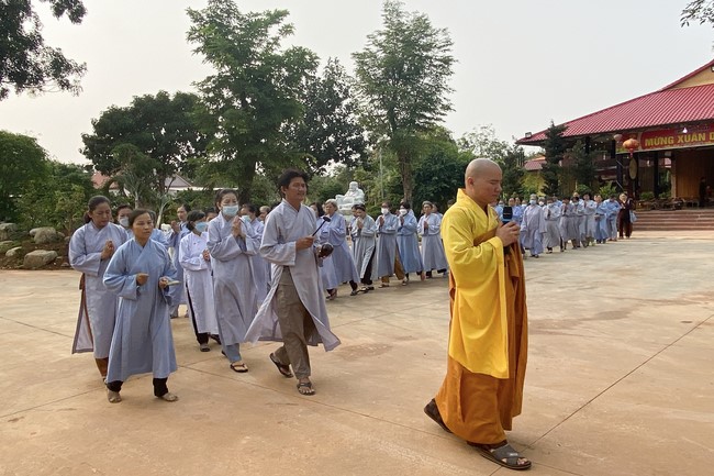 One-Day Peaceful Retreat at Suoi Phap Pagoda