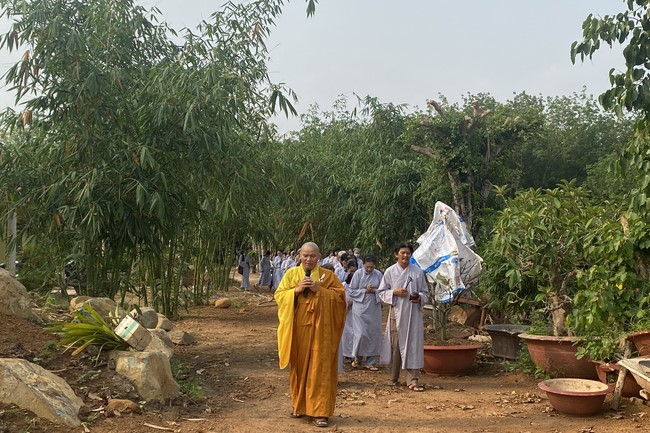 One-Day Peaceful Retreat at Suoi Phap Pagoda