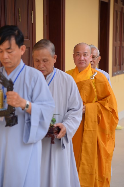 Dharma Talk Let's practice to end suffering in the 99th Seven-Day Retreat