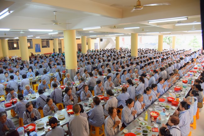 Dharma Talk Let's practice to end suffering in the 99th Seven-Day Retreat