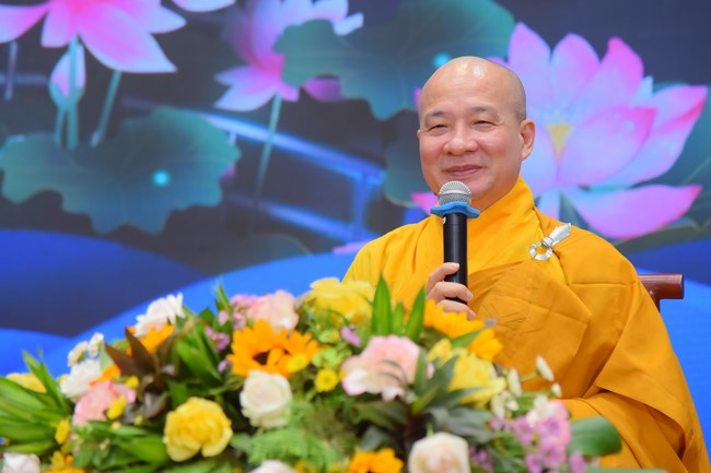 Dharma Talk Let's practice to end suffering in the 99th Seven-Day Retreat