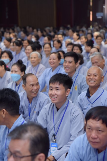 Dharma Talk Let's practice to end suffering in the 99th Seven-Day Retreat