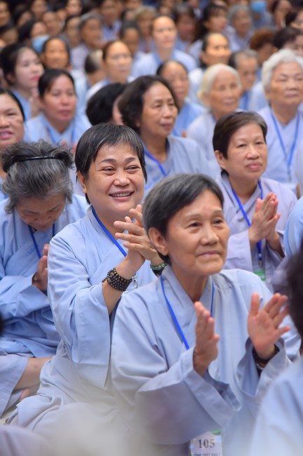 Dharma Talk Let's practice to end suffering in the 99th Seven-Day Retreat