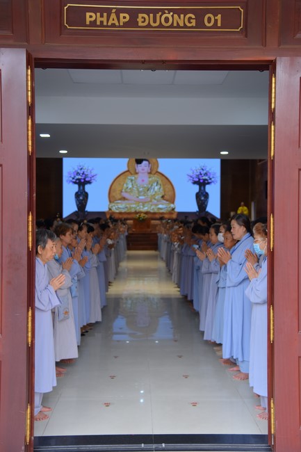 Dharma Talk Let's practice to end suffering in the 99th Seven-Day Retreat