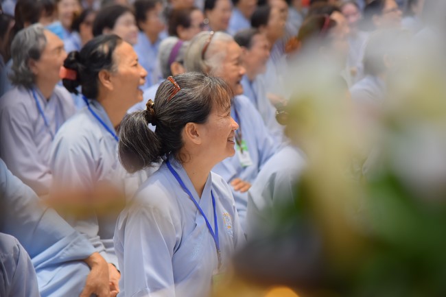 Dharma Talk Let's practice to end suffering in the 99th Seven-Day Retreat