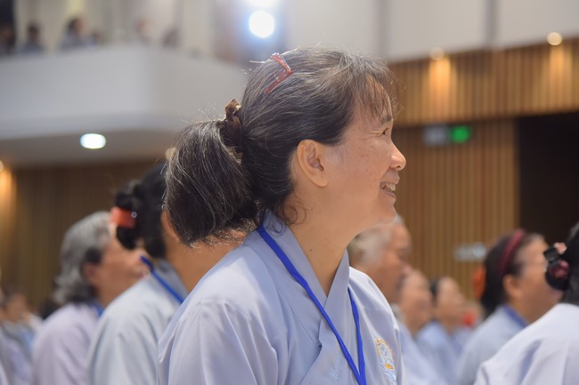 Dharma Talk Let's practice to end suffering in the 99th Seven-Day Retreat