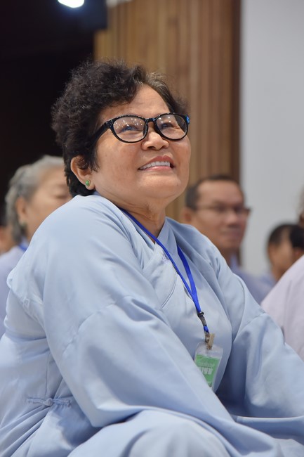 Dharma Talk Let's practice to end suffering in the 99th Seven-Day Retreat