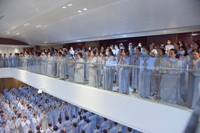 Dharma Talk Let's practice to end suffering in the 99th Seven-Day Retreat